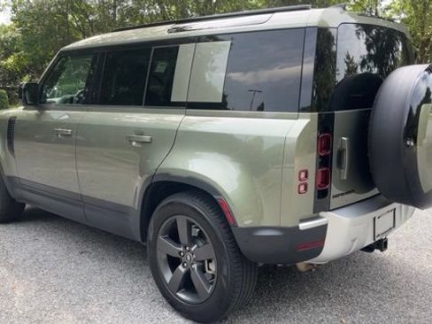 Certified 2025 Land Rover Defender 110 S AWD/4WD image 7