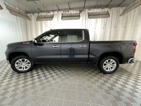 Certified 2022 Chevrolet Silverado 1500 LTZ w/ LTZ Premium Package image 21