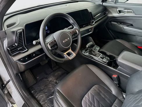 Used 2023 Kia Sportage X-Line AWD/4WD image 2
