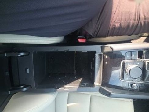 Used 2025 MAZDA MAZDA3 s FWD image 22