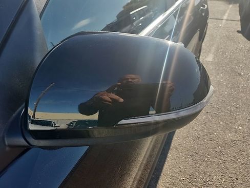 Certified 2024 Kia Seltos EX FWD image 7