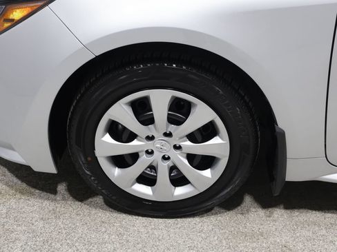 Used 2026 Toyota Corolla LE FWD image 8
