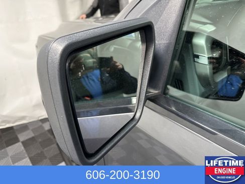 Used 2023 Ford F150 XLT image 9