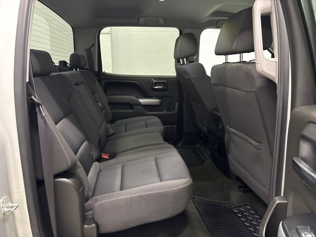 Used 2017 Chevrolet Silverado 1500 LT w/ All Star Edition AWD/4WD image 35
