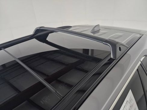 Used 2023 Toyota RAV4 Limited image 12