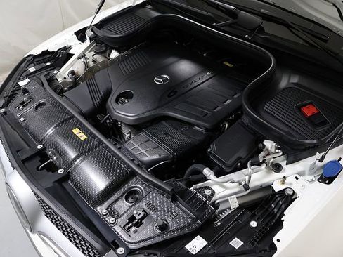 Used 2021 Mercedes-Benz GLE 450 4MATIC image 41