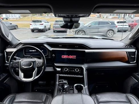 Used 2023 GMC Sierra 1500 Denali image 24