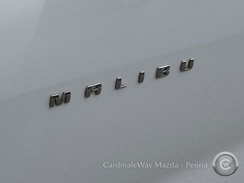 Used 2023 Chevrolet Malibu LS image 9