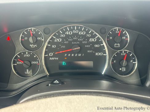 Used 2018 Chevrolet Express 3500 w/ Power Convenience Package image 10