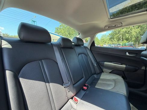 Used 2020 Kia Optima SE FWD image 24