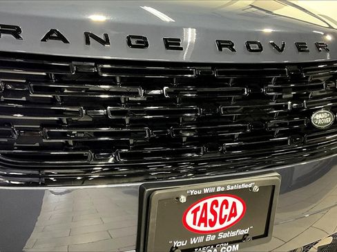 Used 2025 Land Rover Range Rover Velar Dynamic SE image 33