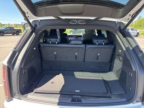Used 2025 Cadillac Escalade IQ Luxury 2 w/ LPO, Premium Carpet Package AWD/4WD image 52