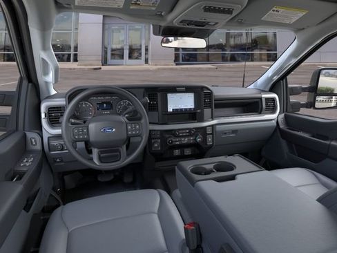 New 2026 Ford F450 XL w/ XL Chrome Package AWD/4WD image 9