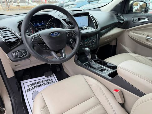 Used 2017 Ford Escape Titanium image 14