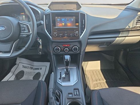 Used 2020 Subaru Crosstrek 2.0i Premium image 11