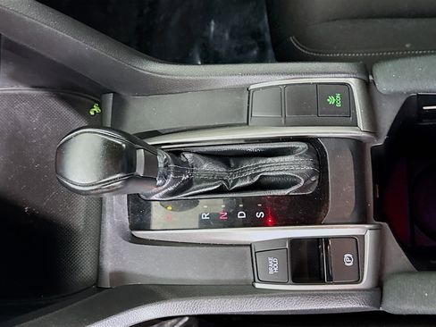 Used 2018 Honda Civic Sport image 20