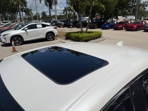 Used 2020 Lexus ES 350 w/ Premium Package FWD image 14
