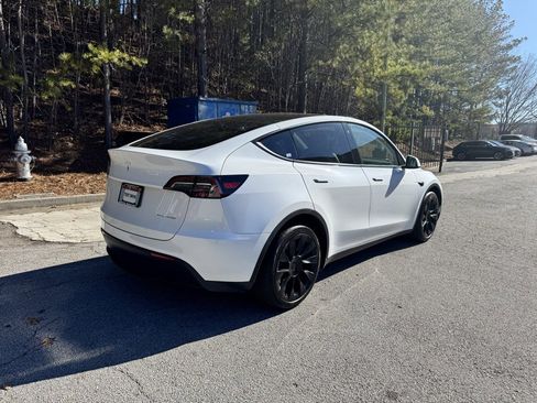 Used 2023 Tesla Model Y Long Range image 6