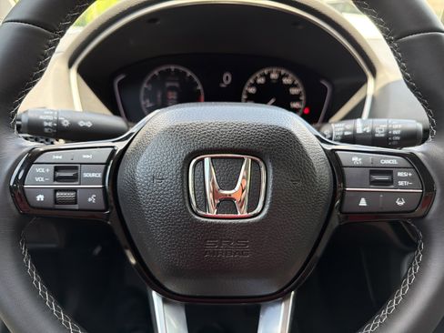 Certified 2024 Honda Civic EX-L image 10