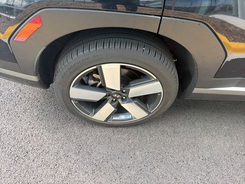 Used 2024 Hyundai Santa Fe Limited image 15