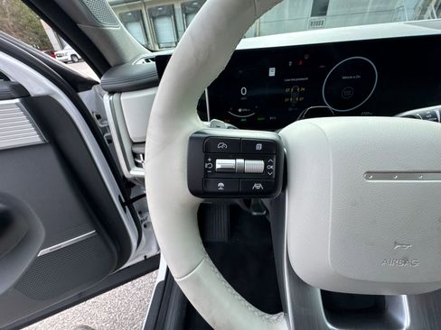 Used 2025 Hyundai Santa Fe Limited image 26