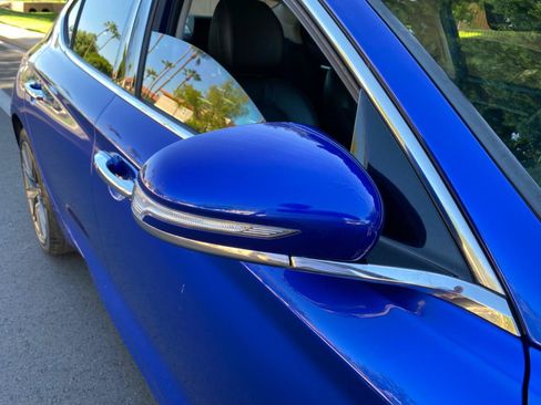 Used 2019 Genesis G70 2.0T Advanced RWD image 19
