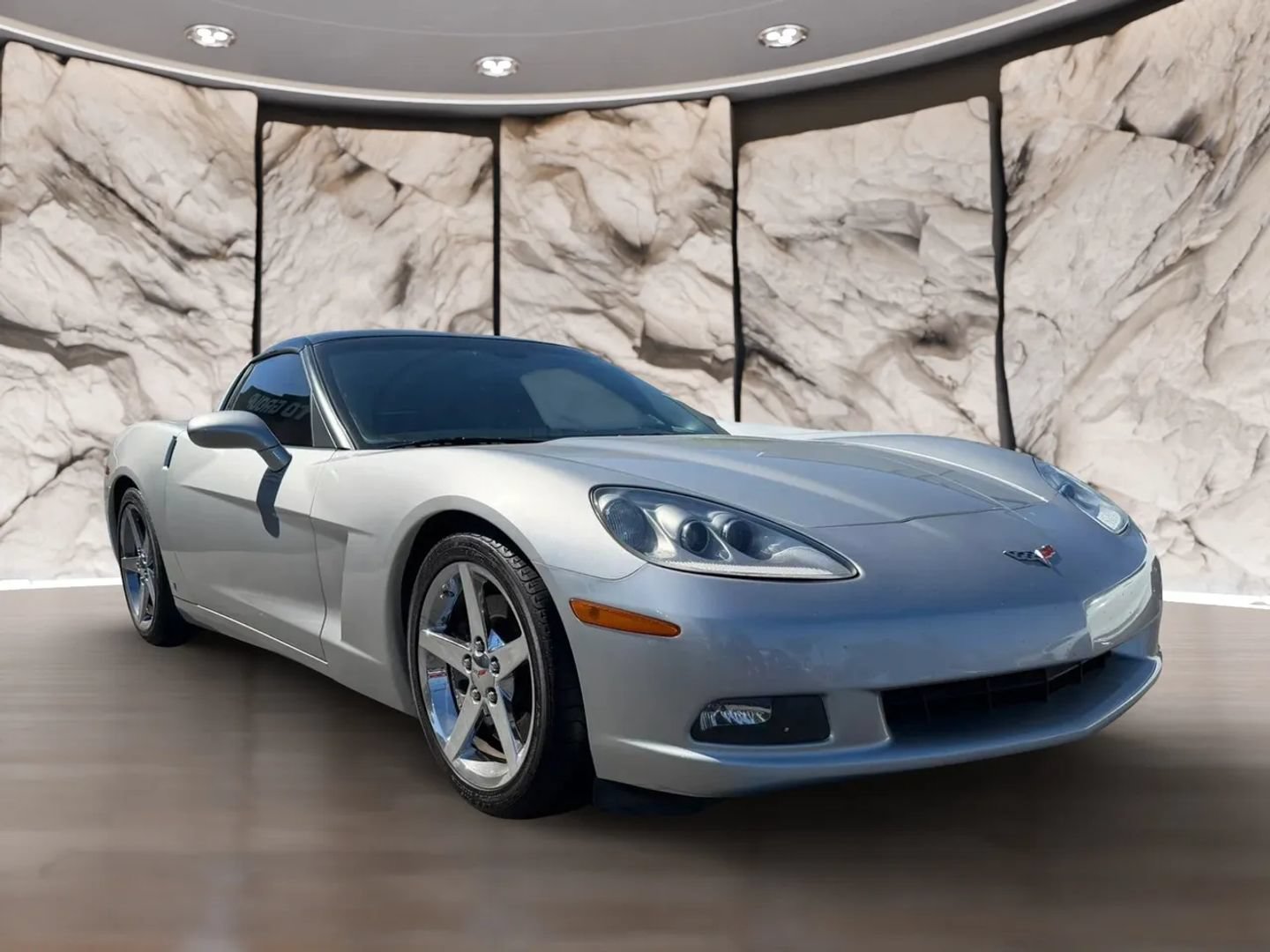 Used 2007 Chevrolet Corvette Coupe w/ Preferred Equipment Group RWD image 3