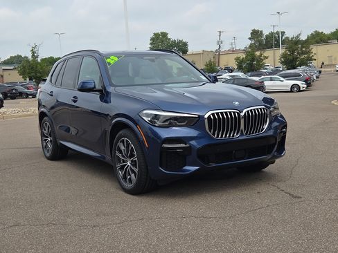 Certified 2023 BMW X5 xDrive40i w/ M Sport Package AWD/4WD image 7