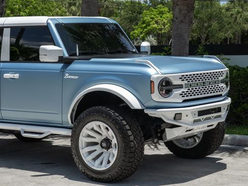 Used 2023 Ford Bronco Wildtrak AWD/4WD image 11
