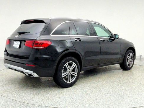 Used 2022 Mercedes-Benz GLC 300 image 5
