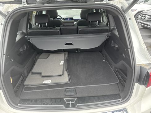 Certified 2025 Mercedes-Benz GLB 250 4MATIC image 34