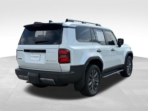 Used 2025 Toyota Land Cruiser AWD/4WD image 32