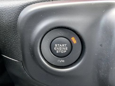 Certified 2018 Jeep Wrangler Unlimited Rubicon AWD/4WD image 27