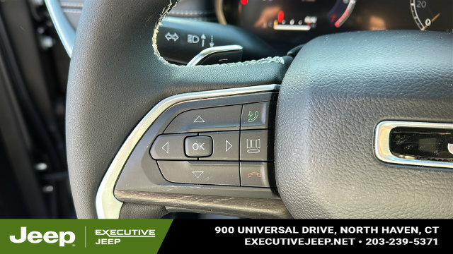 New 2026 Jeep Grand Cherokee Altitude AWD/4WD image 10