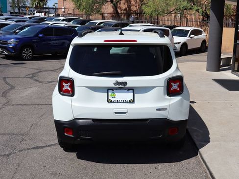 Used 2021 Jeep Renegade Latitude w/ Convenience Group FWD image 10