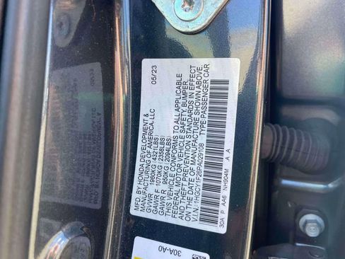 Used 2023 Honda Accord LX image 19