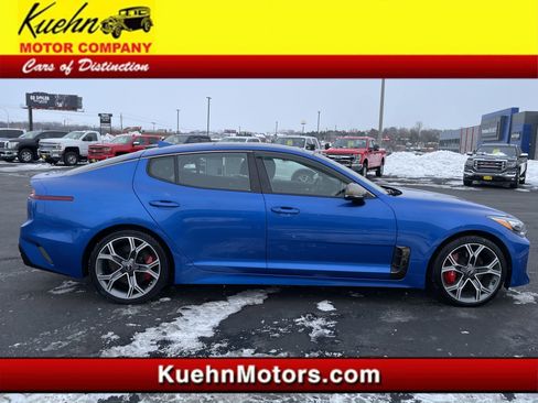 Used 2020 Kia Stinger GT2 image 1