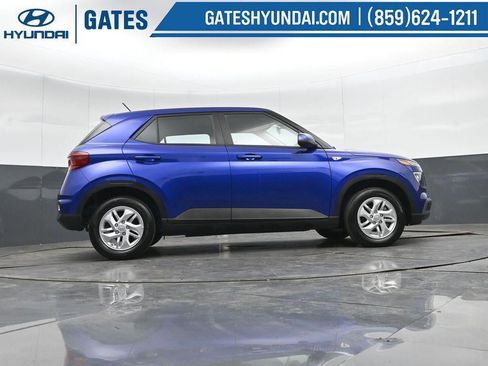New 2025 Hyundai Venue SE FWD image 33