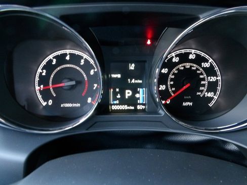 New 2025 Mitsubishi Outlander Sport LE image 32