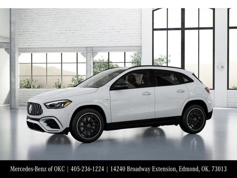 New 2026 Mercedes-Benz GLA 35 AMG 4MATIC image 37