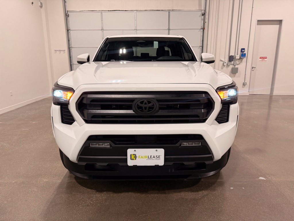 Used 2026 Toyota Tacoma SR5 AWD/4WD image 2