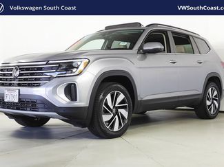 Certified 2025 Volkswagen Atlas SE w/ Panoramic Sunroof Package FWD video 1