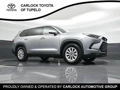 Used 2024 Toyota Grand Highlander XLE image 33