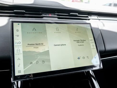 New 2026 Land Rover Range Rover Sport SE AWD/4WD image 40