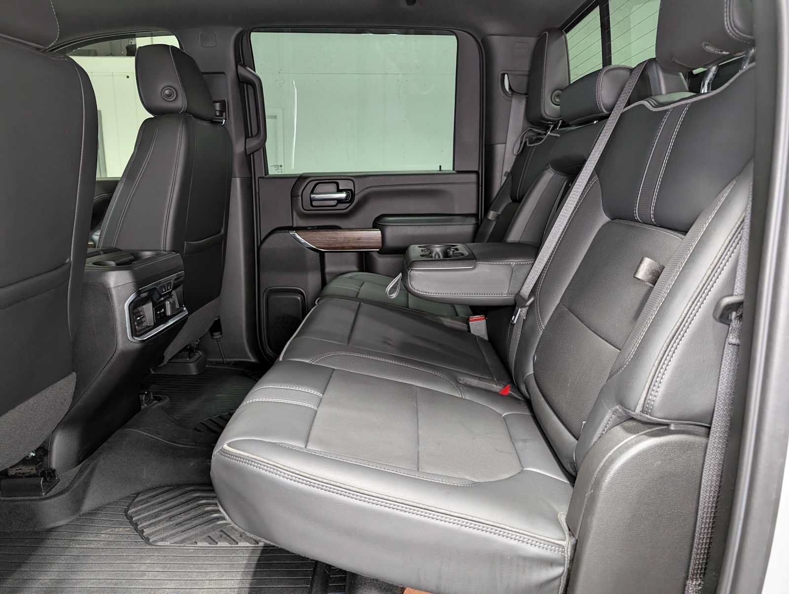 Used 2023 Chevrolet Silverado 3500 High Country w/ Z71 Off-Road Package AWD/4WD image 24