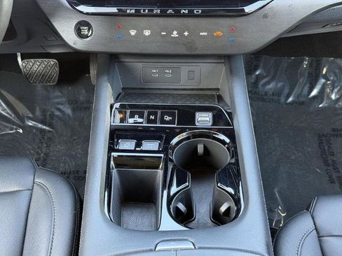 Certified 2025 Nissan Murano SV AWD/4WD image 4