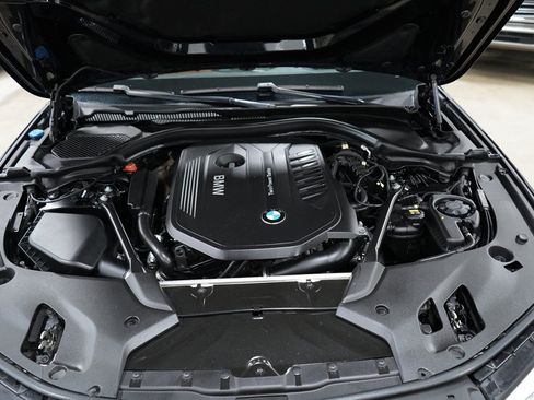 Used 2017 BMW 540i RWD image 32
