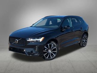 Certified 2024 Volvo XC60 B5 Plus w/ Climate Package AWD/4WD video 1