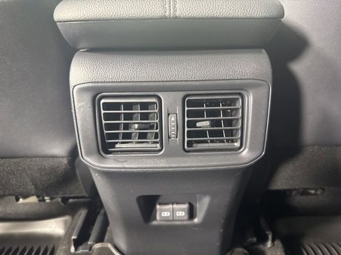 Used 2023 Toyota RAV4 XLE Premium image 13