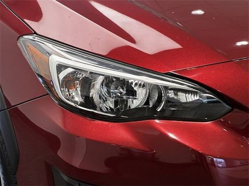 Used 2019 Subaru Crosstrek 2.0i Premium image 6